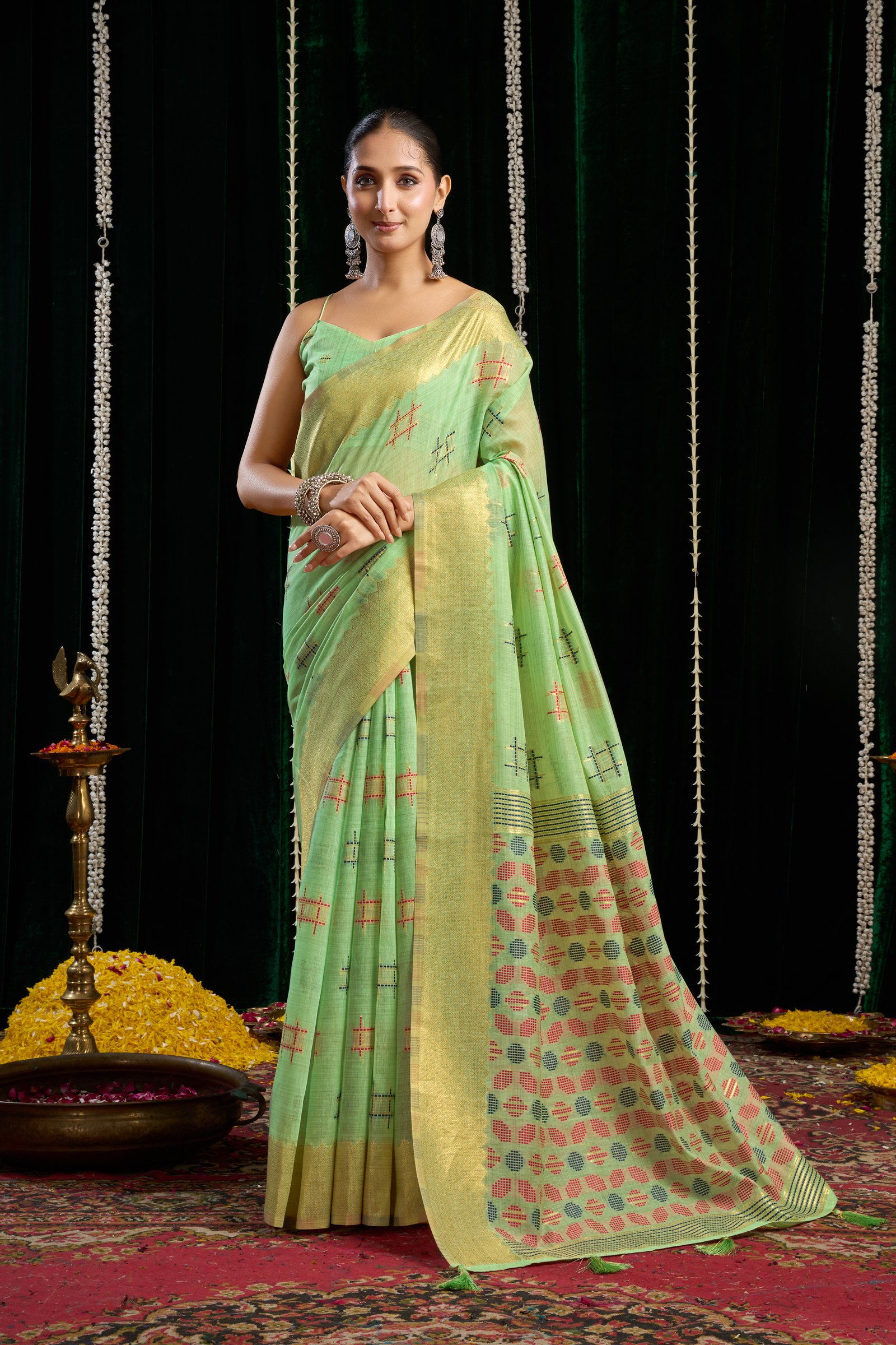 Arniya® Premium Soft Spun Cotton Saree | Elegant Zari Border & Zhallar | 5 Pc Set - View 7